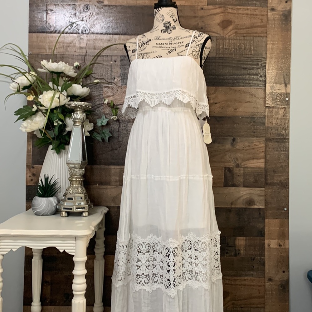 🍃🌸 NWT Altar’d State Dress Size Medium
